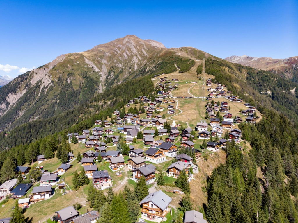 Chalets und Ferienwohnungen auf Rosswald im Wallis